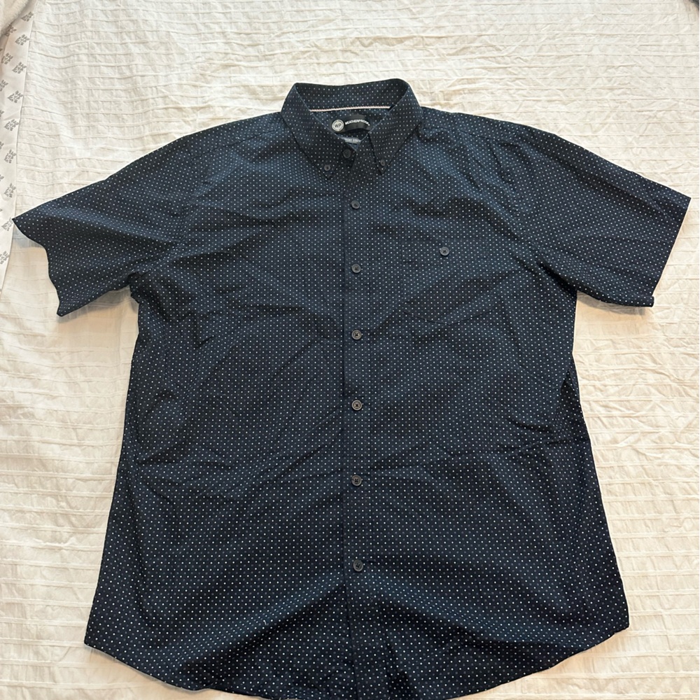 Weatherproof button down short sleeve shirt